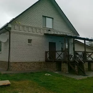 Дом в Глубочице,  160 кв.м,  10 соток земли.