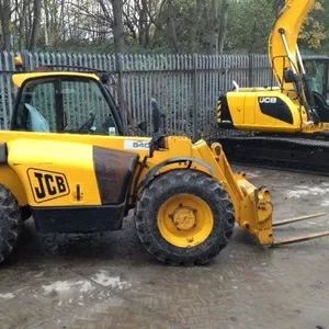 Телескопический погрузчик JCB 540-70