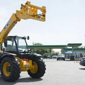  Телескопический погрузчик б / у JCB (AGRI) 531-70