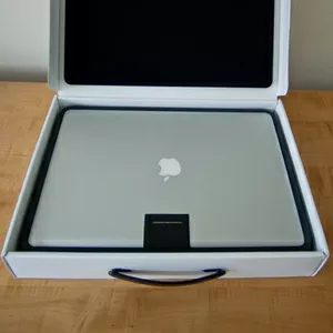 Apple MacBook Pro 17-inch Notebook----------------600 Euro ( € 