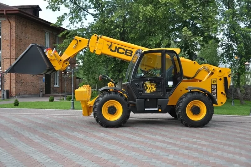 Дизельный погрузчик  JCB 535/125  3