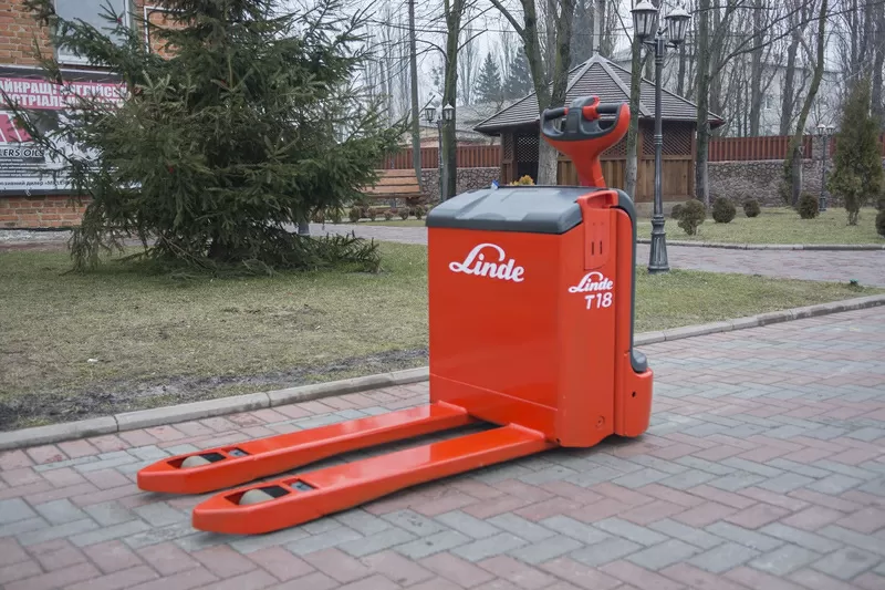 Электротележка Linde T18