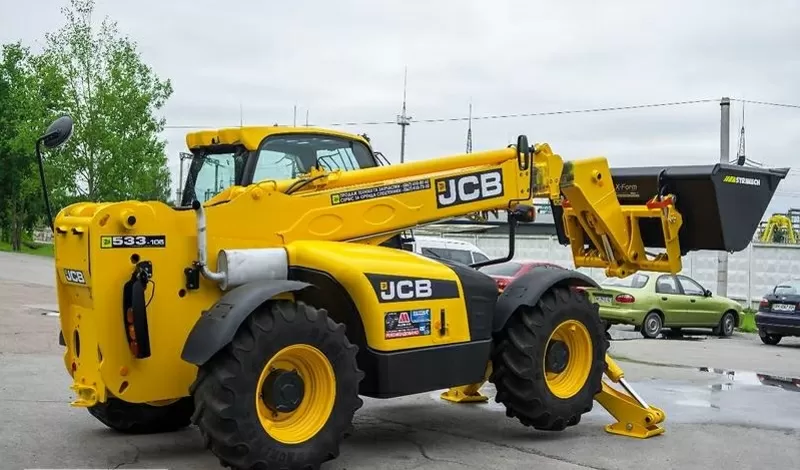 Дизельный  погрузчик JCB 533-105