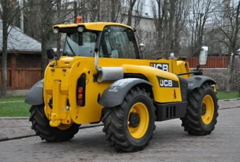 Погрузчик  JCB 541-70 телескопический 2