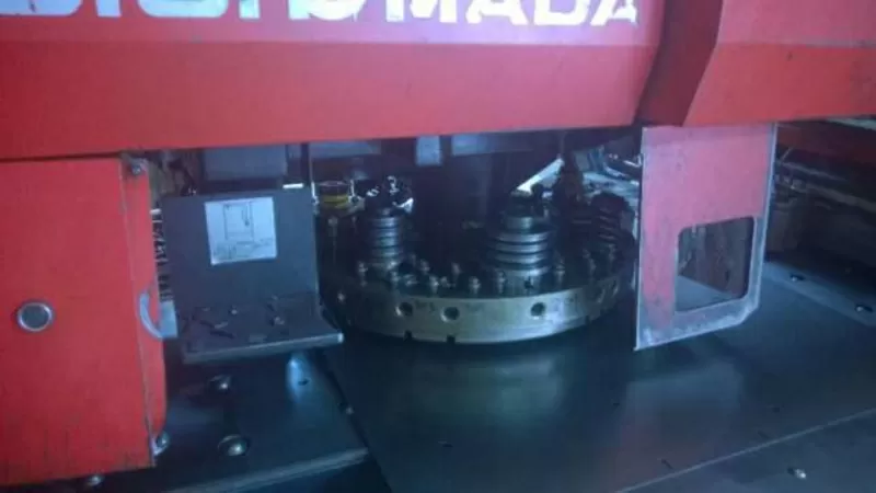 Координатно - пробивной пресс AMADA Pega 244  5