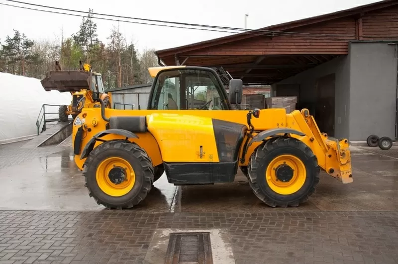 Автопогрузчик JCB 531/70 2