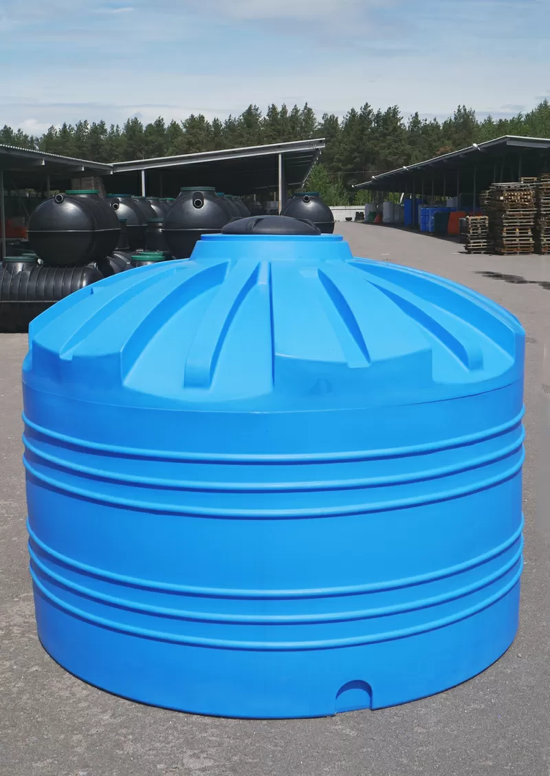 Емкость 7000 литров,  пищевая пластиковая бочка,  бак для воды